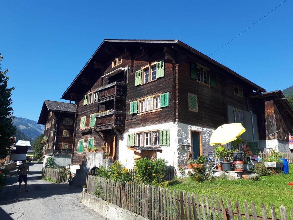 Casa Vegana Bed & Breakfast Trun ภายนอก รูปภาพ