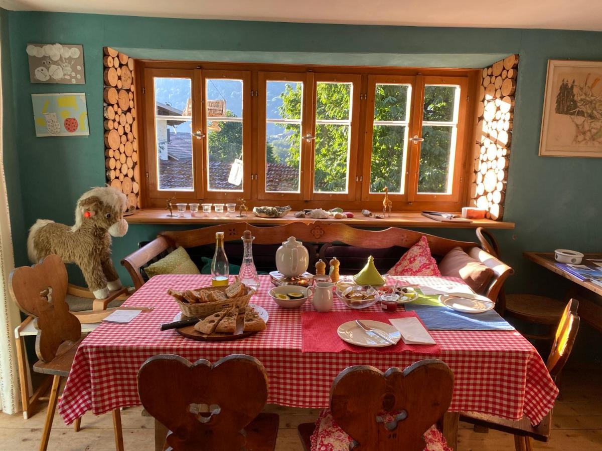 Casa Vegana Bed & Breakfast Trun ภายนอก รูปภาพ